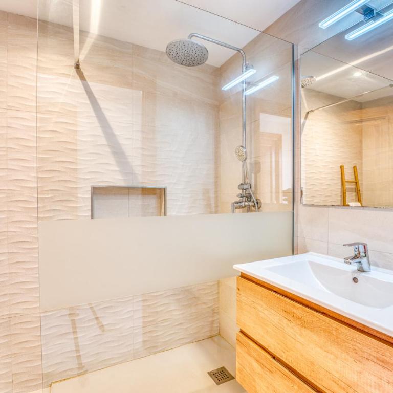 Ideal Property Mallorca - Can Cladera - Ferienhaus mit 3 Schlafzimmern - 24