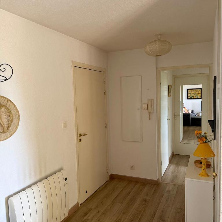 2-bedroom - Residence with pool - L'Isle-sur-la-Sorgue - Appartement 2 Chambres - 11