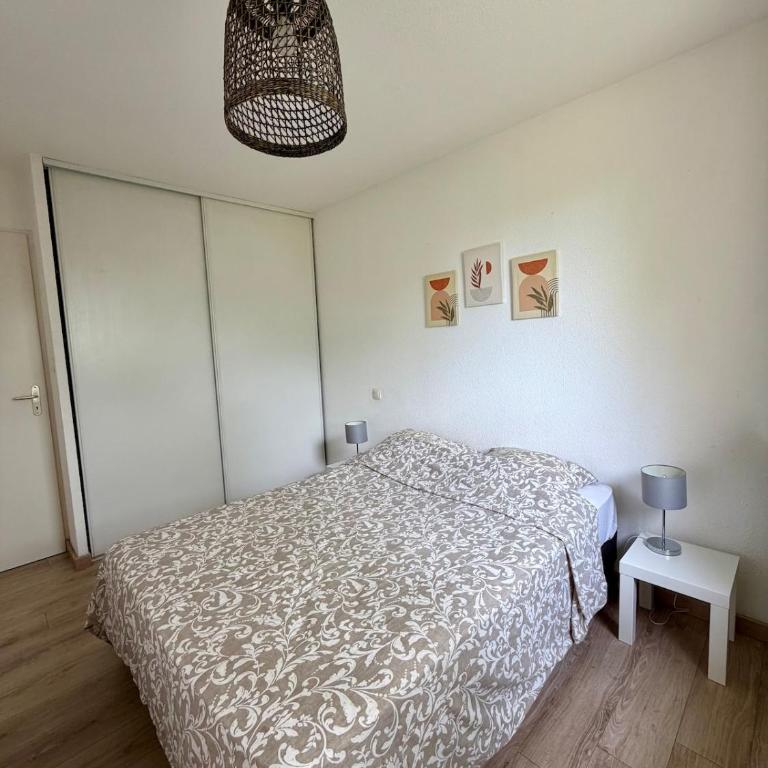 2-bedroom - Residence with pool - L'Isle-sur-la-Sorgue - Appartement 2 Chambres - 8