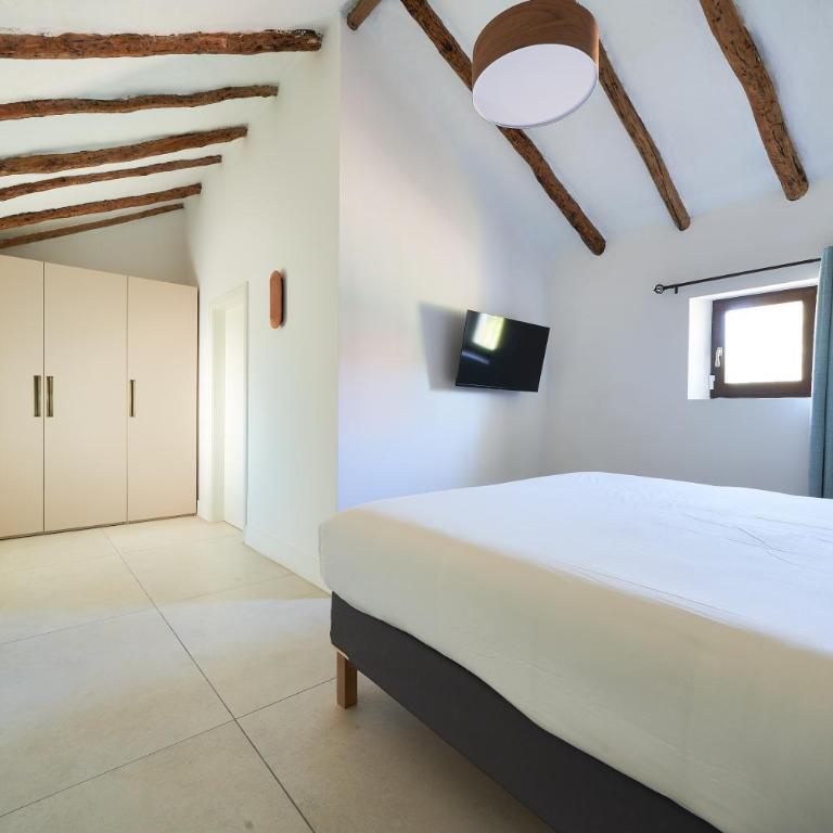 Iconic Exception Villa - Pool & Tennis - Villa - 59