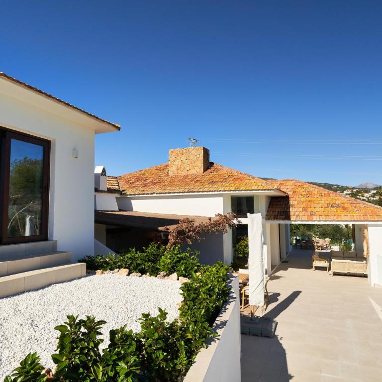 Iconic Exception Villa - Pool & Tennis - Villa - 23