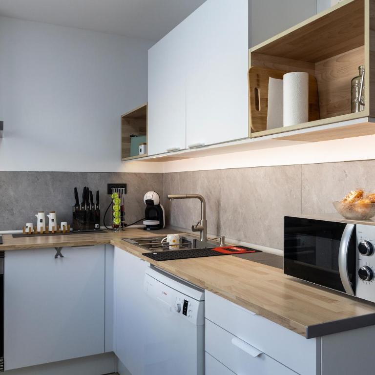 Apartamento Las Mariposas - Two-Bedroom Apartment - 10