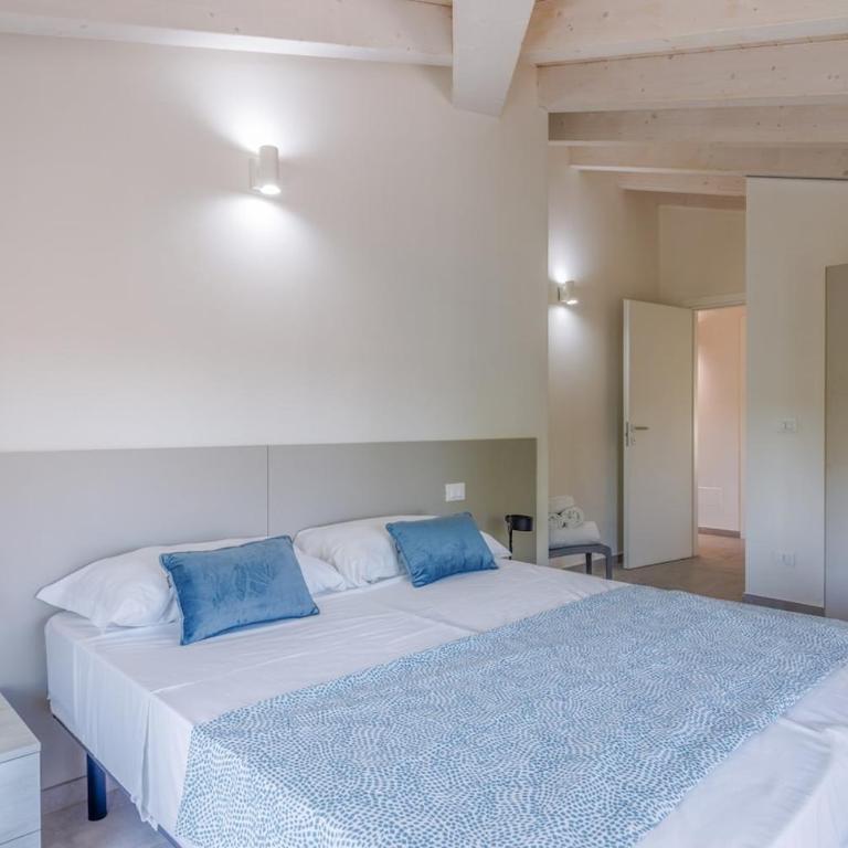 Bellaria Palace - In the hearth of Motor Valley by MoVeBNB - Three-Bedroom Apartment - 30