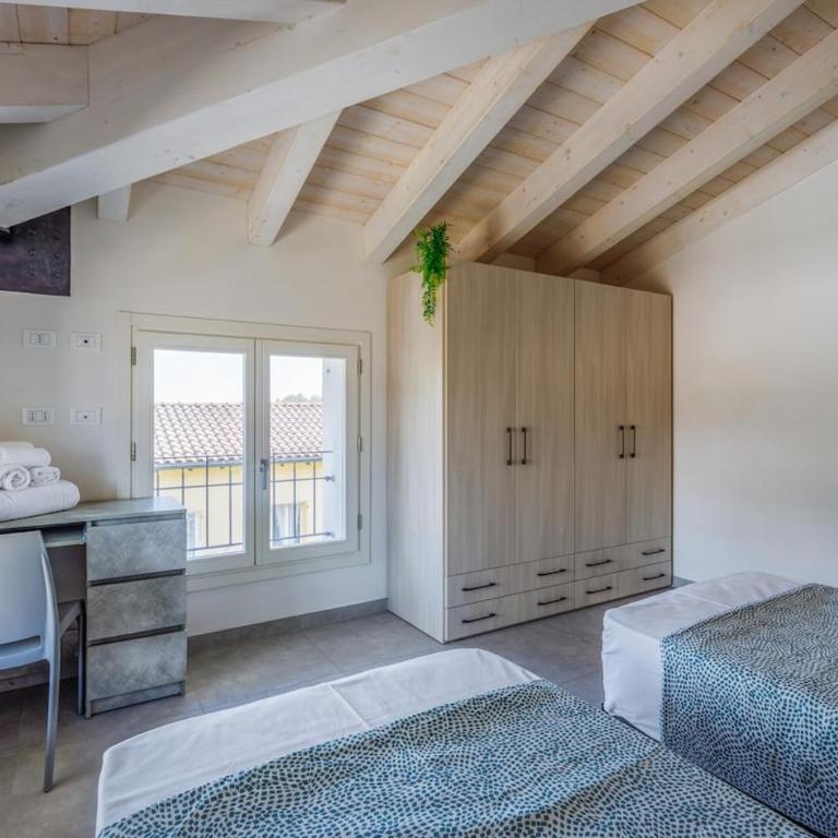 Bellaria Palace - In the hearth of Motor Valley by MoVeBNB - Three-Bedroom Apartment - 16