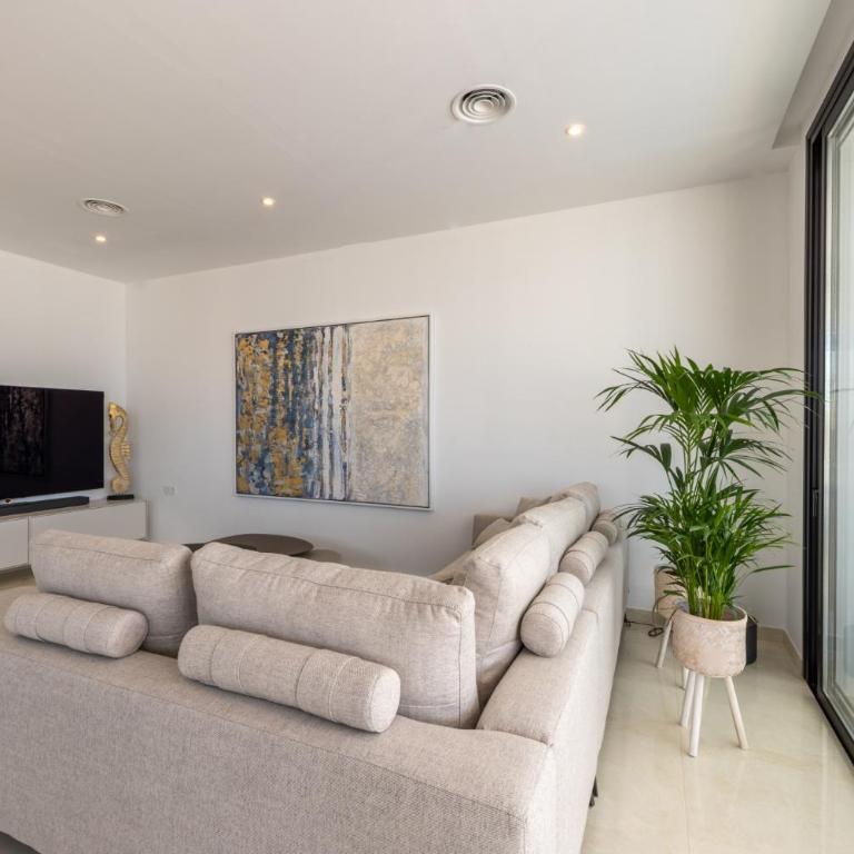 Luxury Villa Andrea - Seaviews - Panoramic Seaviews - Heated Private Pool - Villa - 46