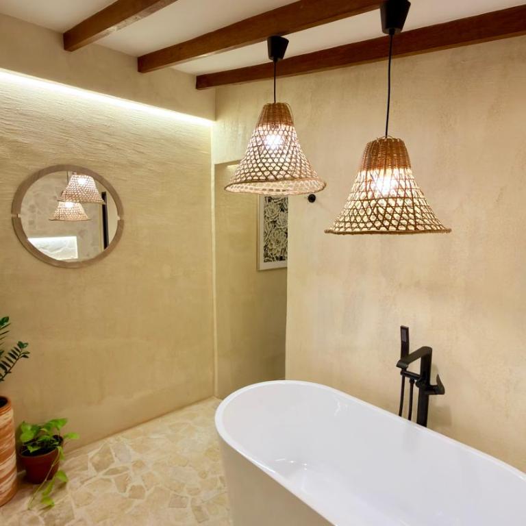 Luum Guest House Manila - Habitación Doble Deluxe con bañera - 4