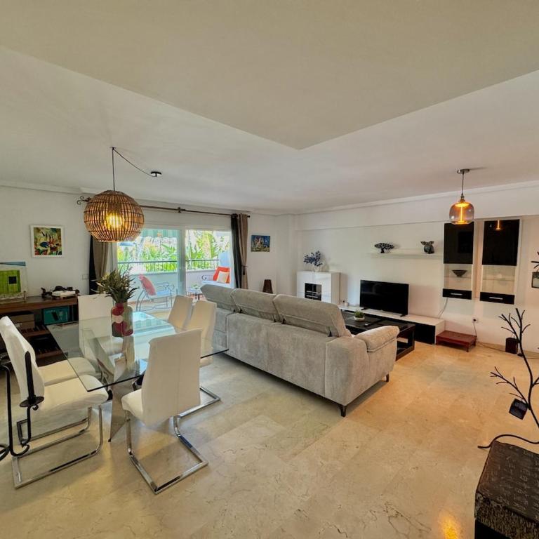 Guadalmina Baja Premium Beach and leisure within walking distance - Apartamento de 2 dormitorios - 1