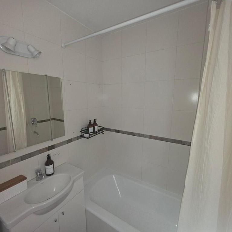 Sobre Av corrientes piso 12 para 4 pasajeros - Apartamento de 1 dormitorio - 5
