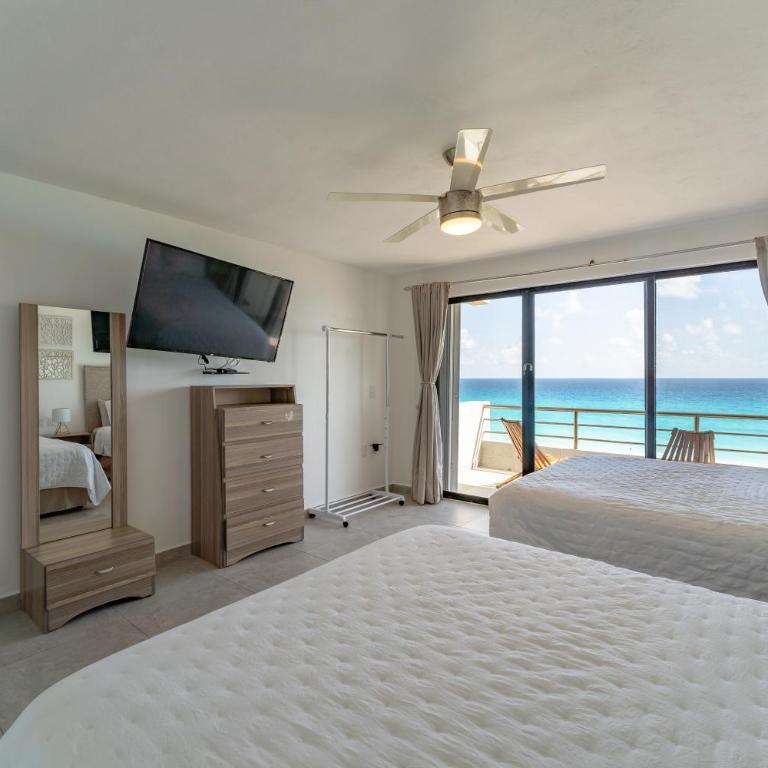 Cancun Oceanfront Residences - Hotel Zone - Two-Bedroom Deluxe Apartment with Ocean View - 4