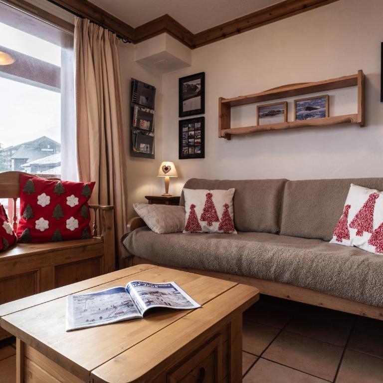 Duplex 7 pers. 2 balcons, centre station, WIFI - FR-1-755-27 - Appartement - 6