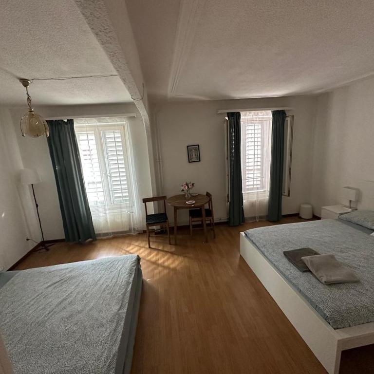 Femile Zimmer - Budget Doppel-/Zweibettzimmer - 12
