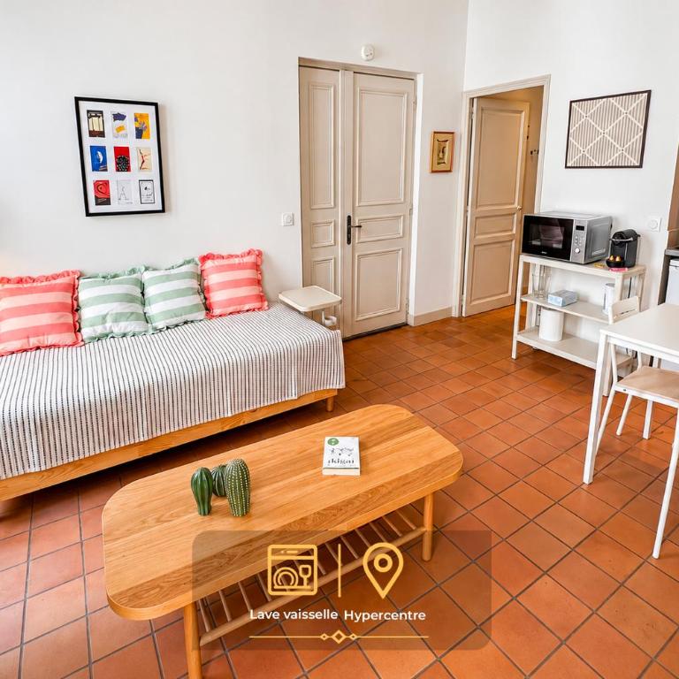 1 ch 1 sdb - 500m du Palais des Papes - One-Bedroom Apartment - 1