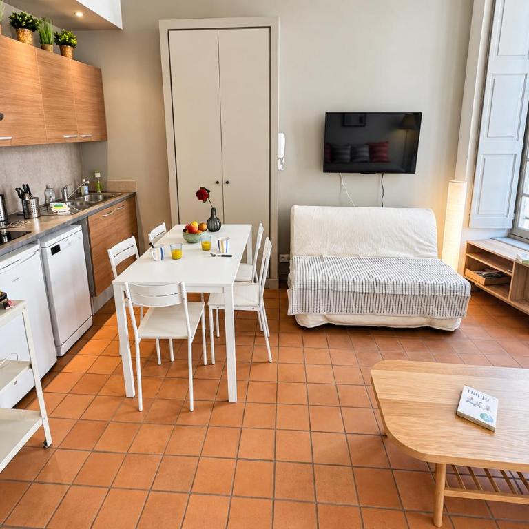 1 ch 1 sdb - 500m du Palais des Papes - One-Bedroom Apartment - 11