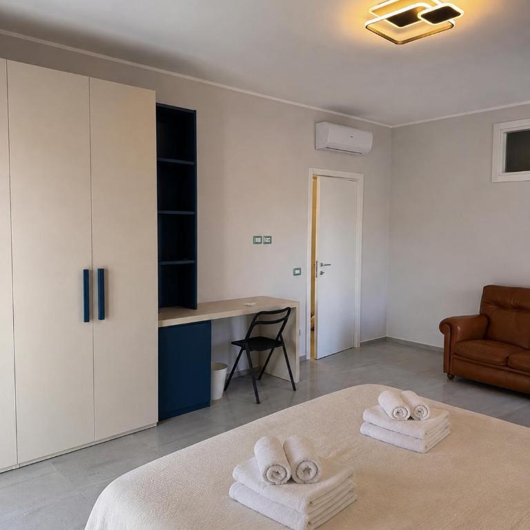 Blue Trani, sea view suites & apartments - Chambre Quadruple - Vue sur Mer - 3