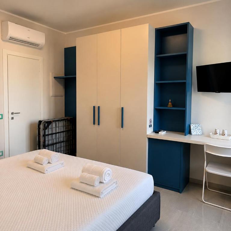 Blue Trani, sea view suites & apartments - Chambre Double Deluxe - Vue Latérale sur Mer - 3