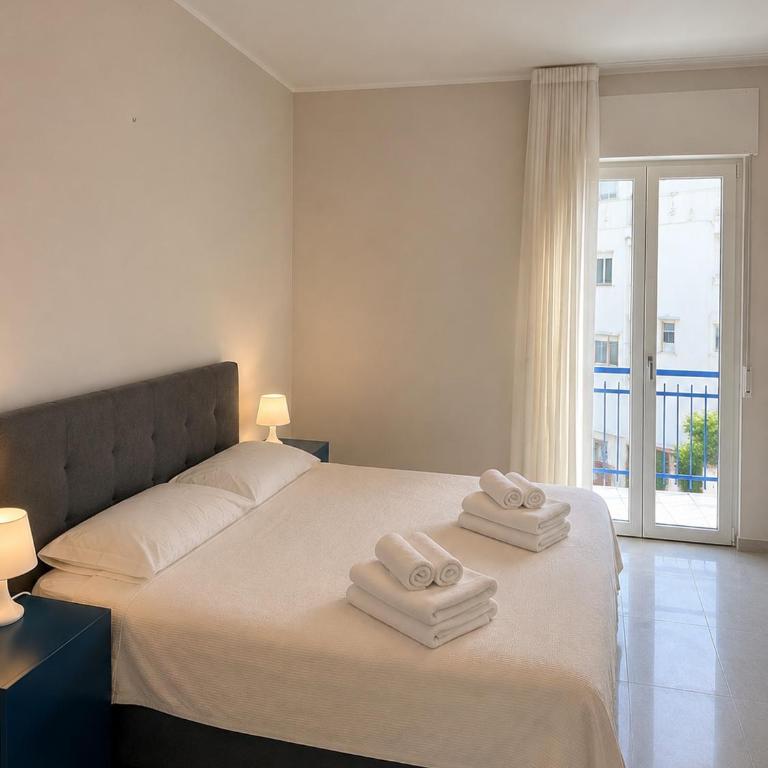 Blue Trani, sea view suites & apartments - Chambre Quadruple - Vue sur Mer - 10