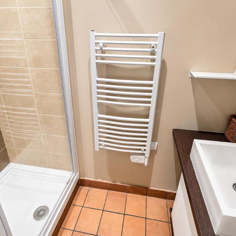1 ch 1 sdb - 500m du Palais des Papes - One-Bedroom Apartment - 28