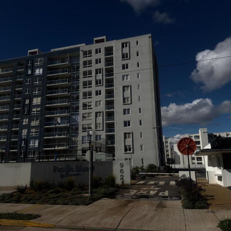 Departamento nuevo a pasos del mar, la serena - Apartamento de 2 dormitorios - 1