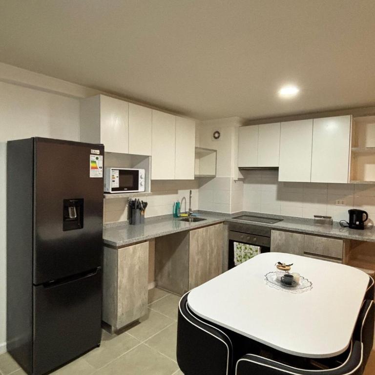 Departamento nuevo a pasos del mar, la serena - Apartamento de 2 dormitorios - 8