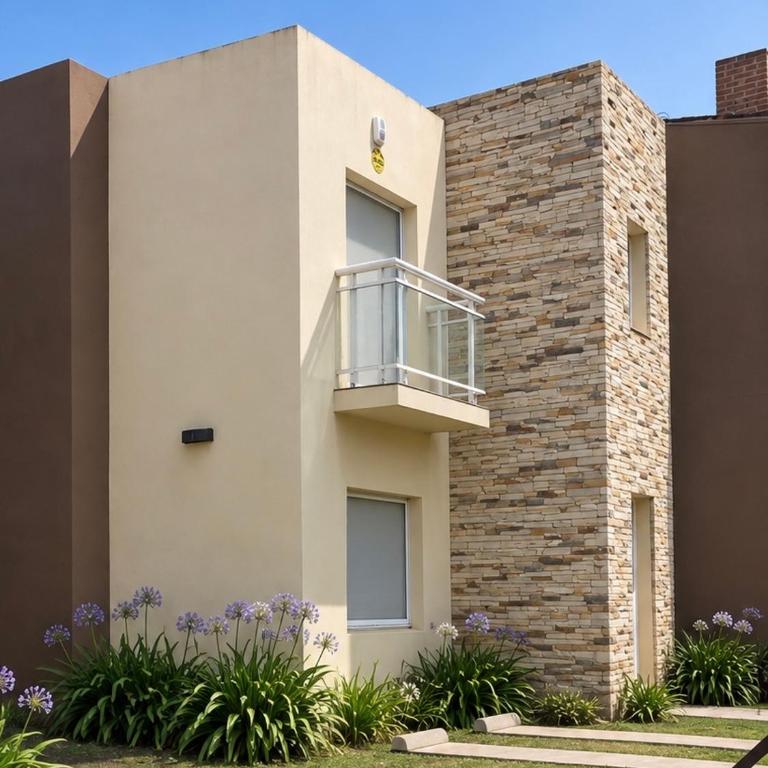 Duplex Moderno y Luminoso - Three-Bedroom Home - 3