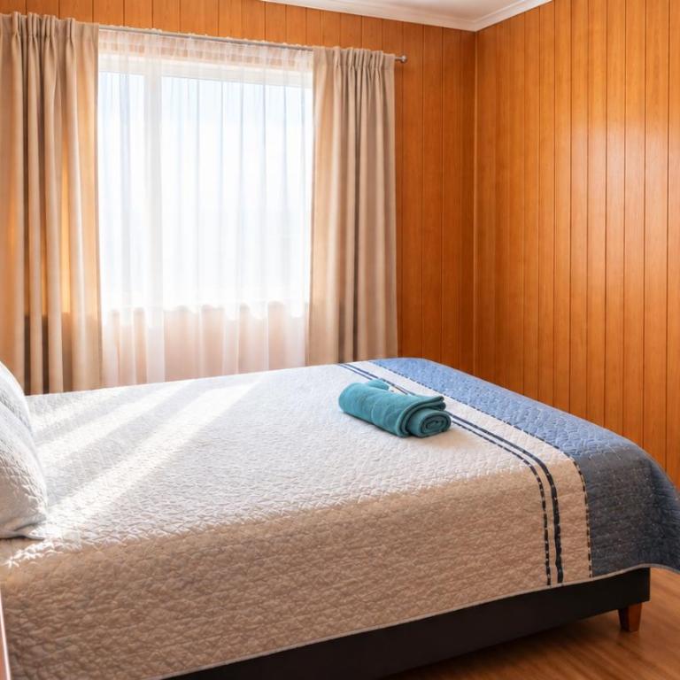 A 5 min de Costanera, Casa Familiar, WiFi, Parking - One-Bedroom House - 5