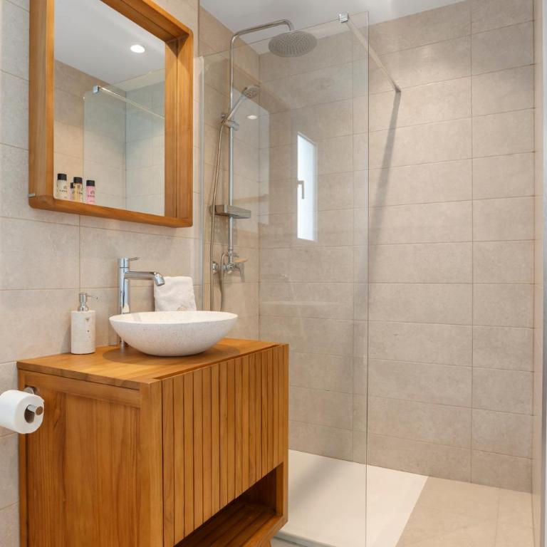 Casa Nuestro Viaje - Apartamento de 3 dormitorios con balcón - 4
