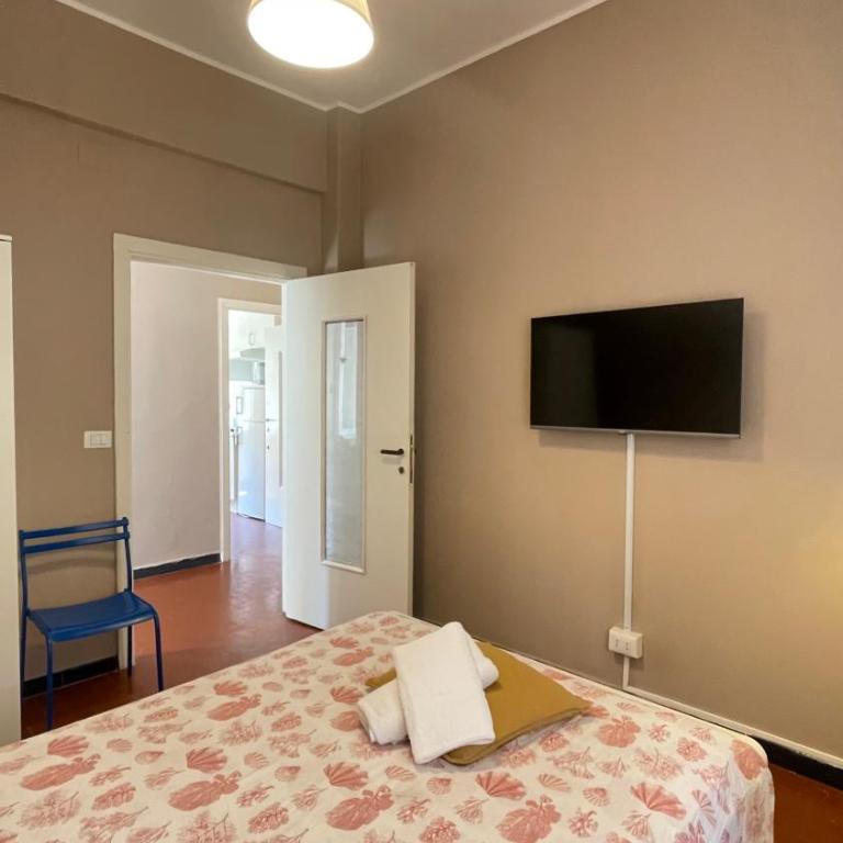 Best Price Guaranteed - Affordable Rooms - 24H Check-in - Genova Center - Chambre Double - 3