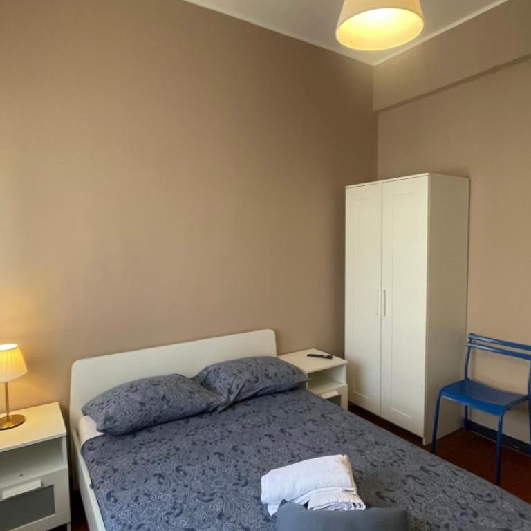 Best Price Guaranteed - Affordable Rooms - 24H Check-in - Genova Center - Chambre Double - 4