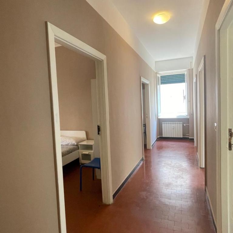 Best Price Guaranteed - Affordable Rooms - 24H Check-in - Genova Center - Chambre Double - 10