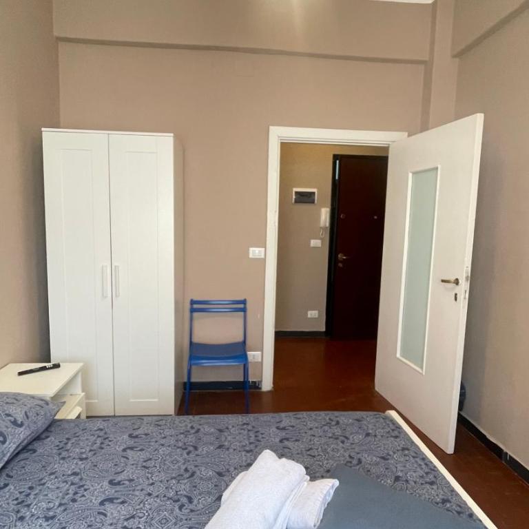 Best Price Guaranteed - Affordable Rooms - 24H Check-in - Genova Center - Chambre Double - 20