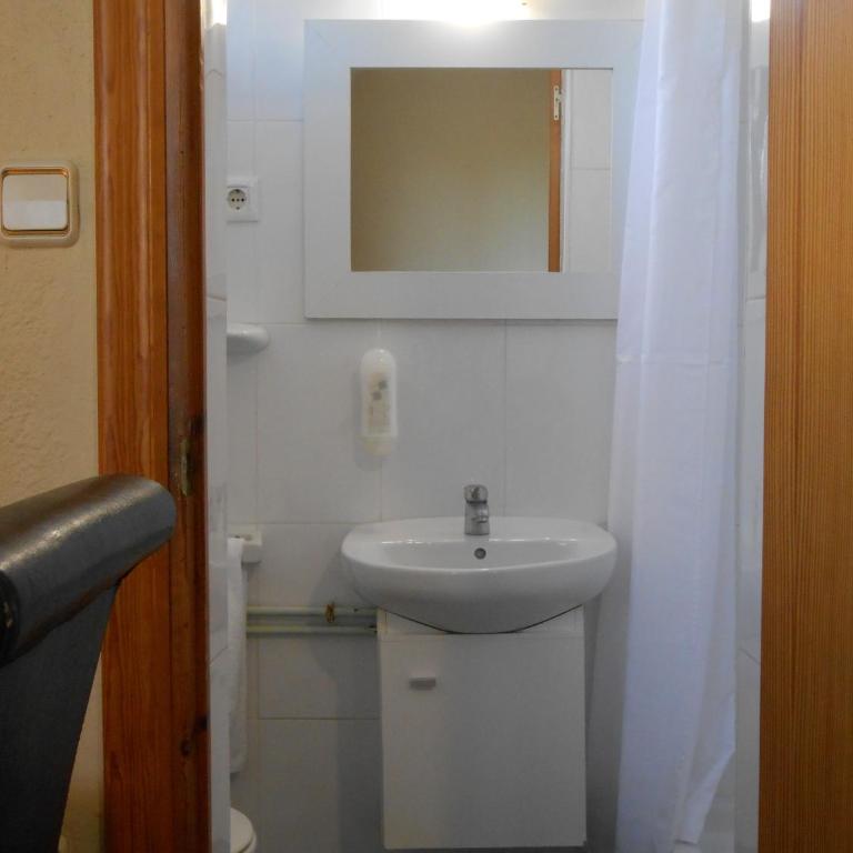 Hostal El Callejón - Habitación Triple - 9