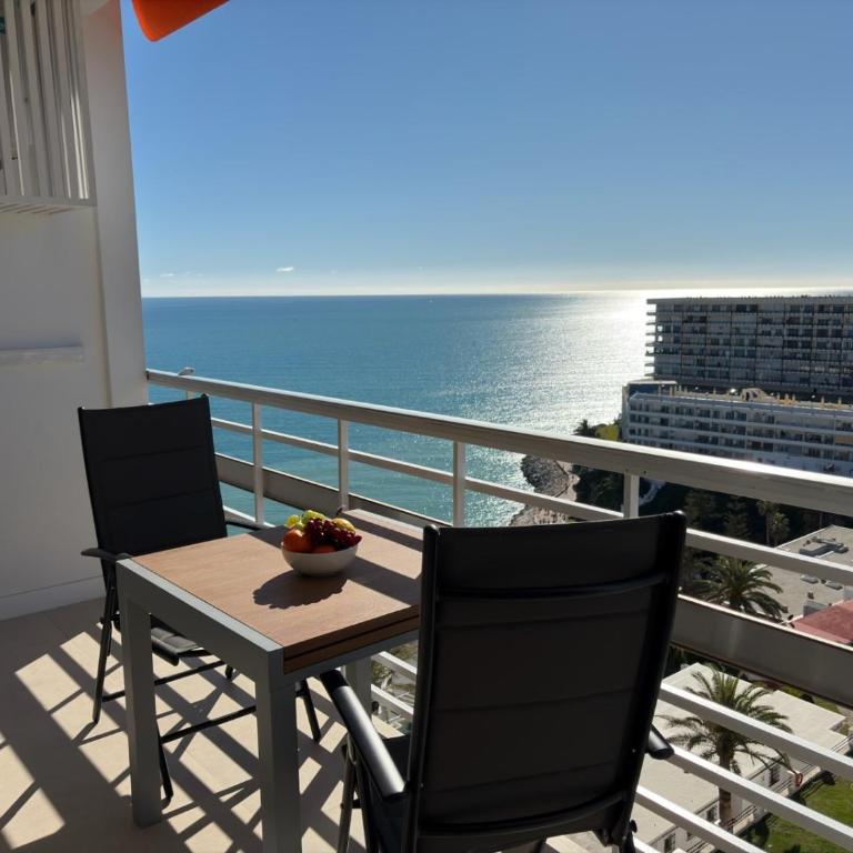 Ocean Sounds, La Roca, 2 bdr, pool, lift beach - Apartamento de 2 dormitorios - 1