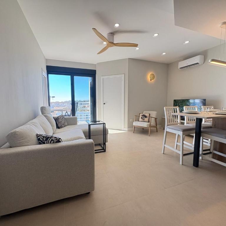 Ocean Sounds, La Roca, 2 bdr, pool, lift beach - Apartamento de 2 dormitorios - 2