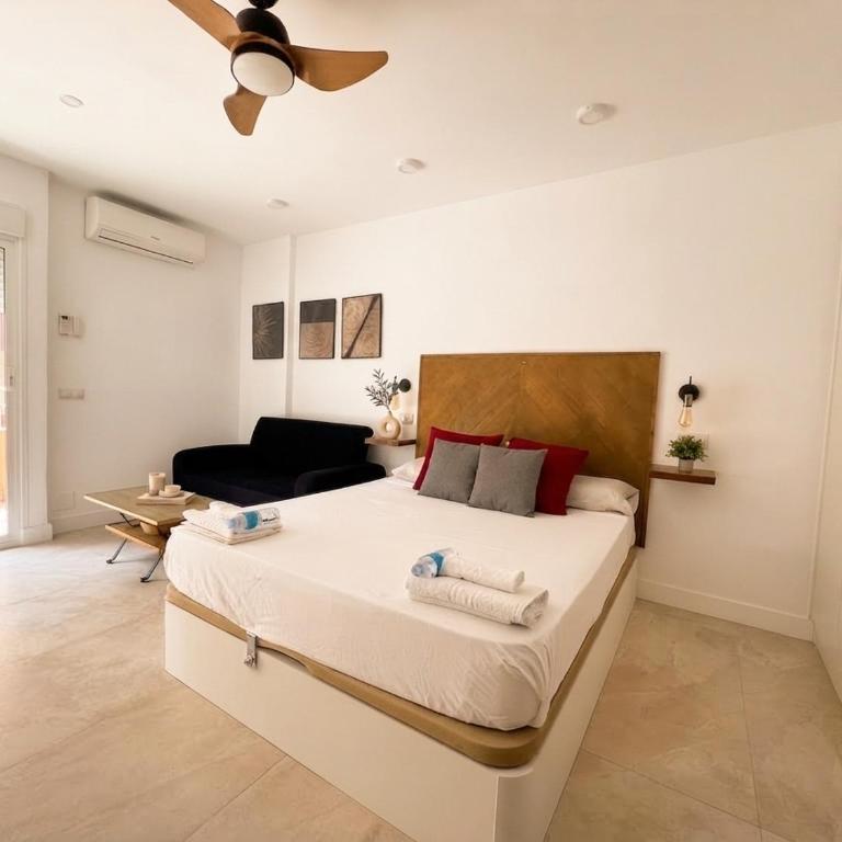 Estudio con terraza y piscina en Benalmádena Costa - One-Bedroom Apartment - 41