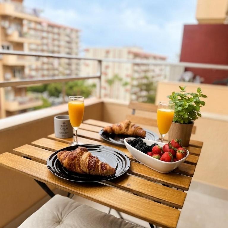 Estudio con terraza y piscina en Benalmádena Costa - One-Bedroom Apartment - 49