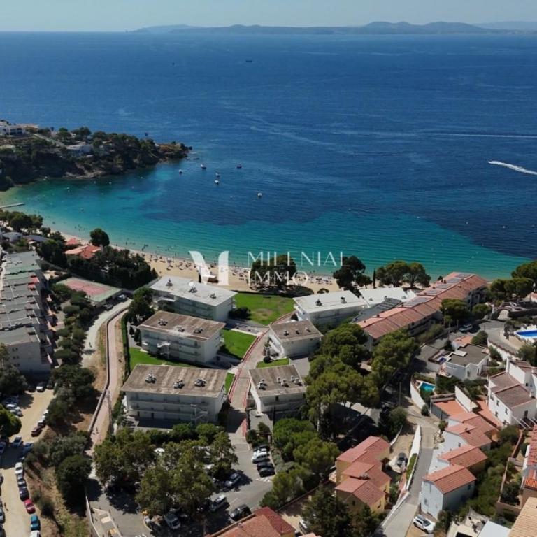 Milenial Immo Almadrava Roses Beach House - Two-Bedroom House - 33