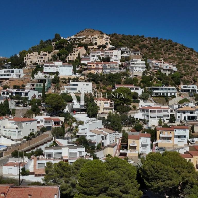 Milenial Immo Almadrava Roses Beach House - Two-Bedroom House - 42