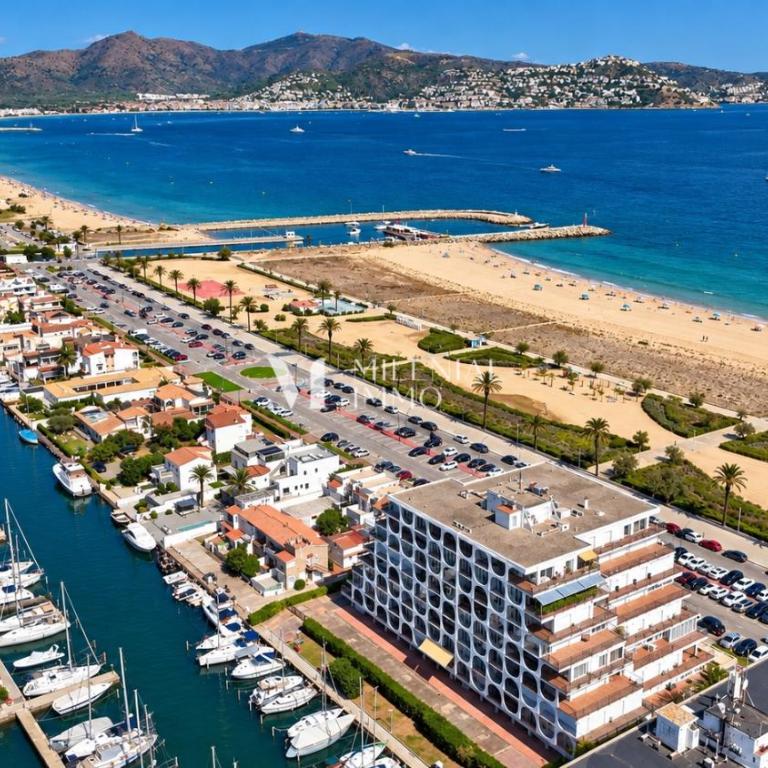 Milenial Immo B795 - Frente al mar Estudio Empuriabrava - Monolocale con Vista Mare - 79