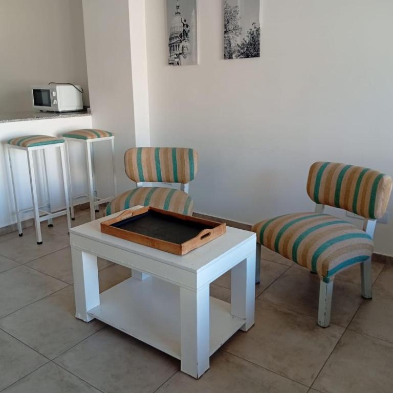 Monoambiente Funcional con Balcón Ubicación Central - Studio Apartment with Balcony - 4