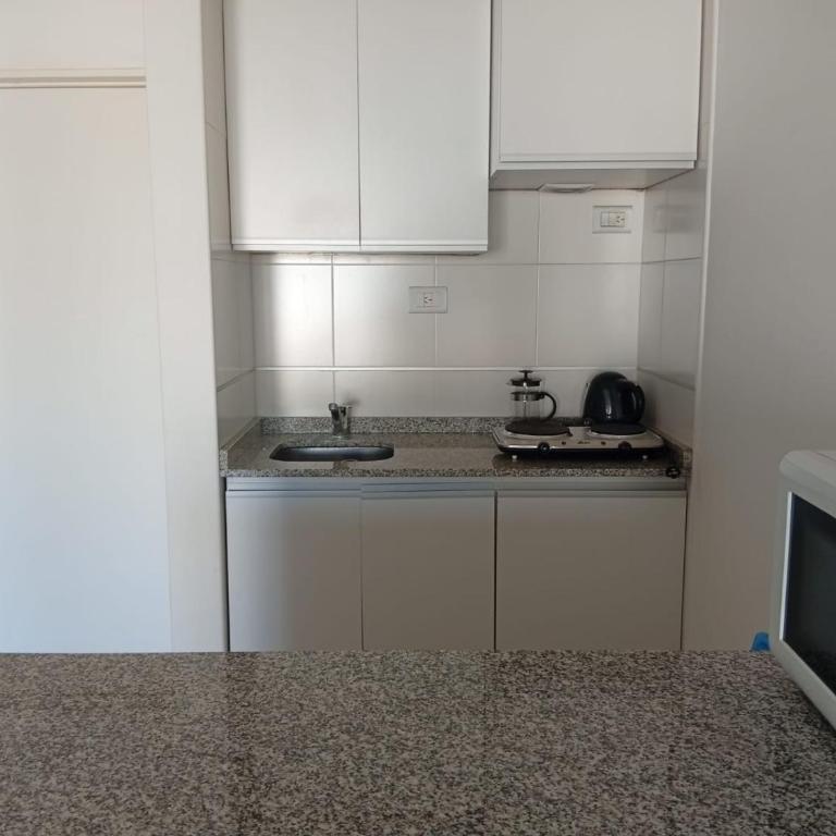 Monoambiente Funcional con Balcón Ubicación Central - Studio Apartment with Balcony - 7
