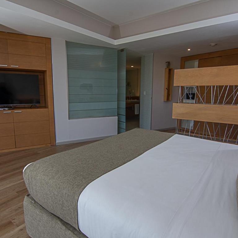 Design Suites Calafate - Estudio con vistas al jardín - 8