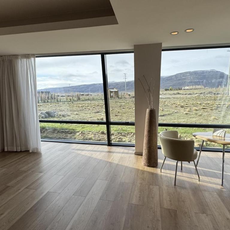 Design Suites Calafate - Estudio con vistas al jardín - 3