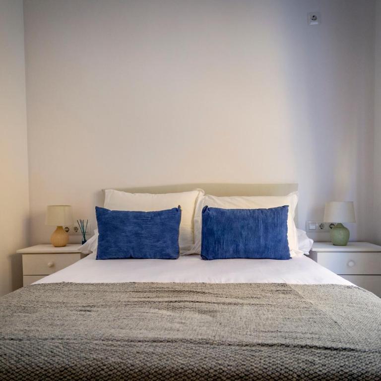 GINVA - Apartamento en pleno centro 2 - Apartamento de 2 dormitorios con balcón - 3