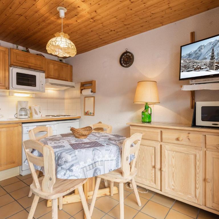 2 pièces avec terrasse sud, proche pistes et commerces, garage, animaux acceptés - FR-1-304-54 - Apartamento (4 adultos) - 5