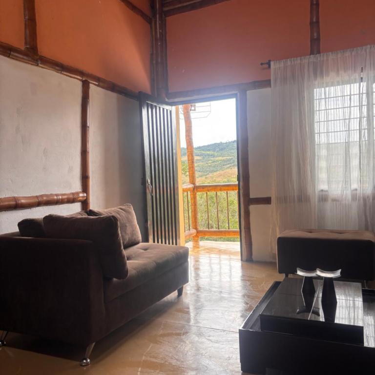casa bambuza - Four-Bedroom House - 23