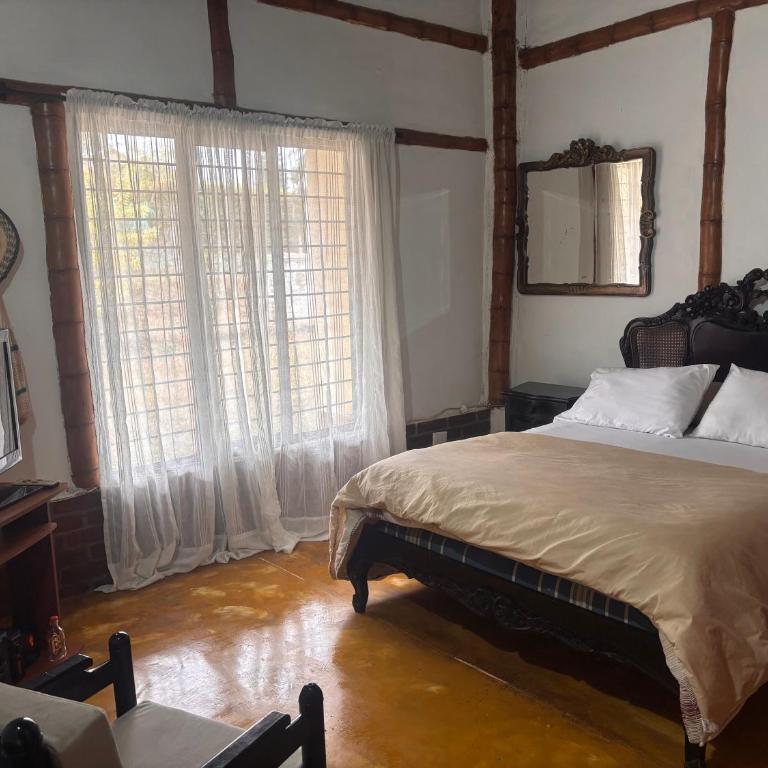 casa bambuza - Four-Bedroom House - 20