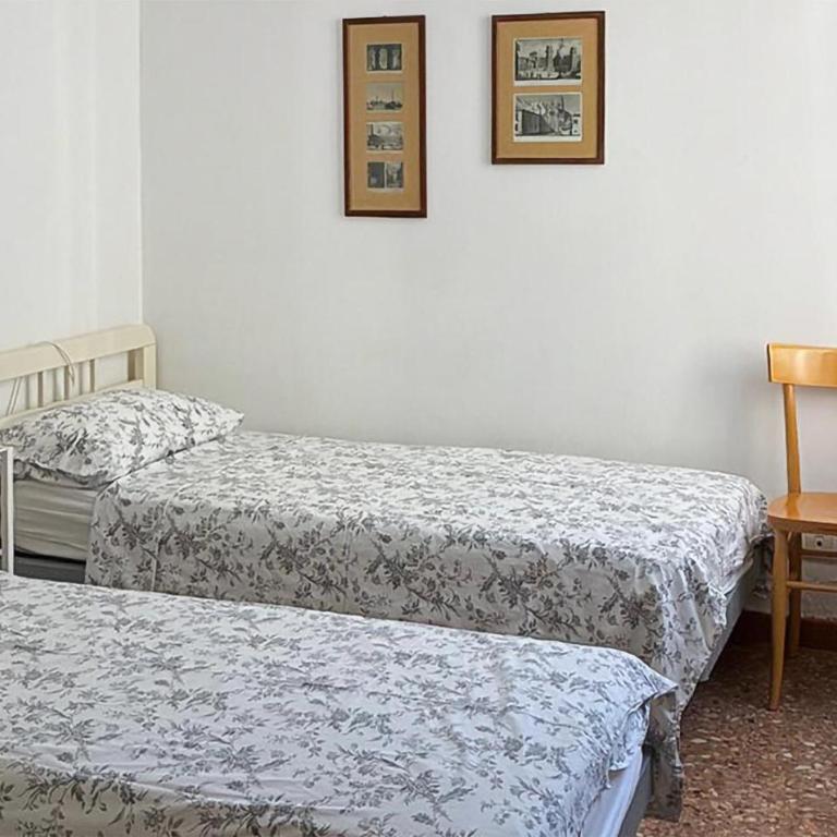 Gorgeous Apartment In Venezia With Wifi - Two-Bedroom Apartment - 7