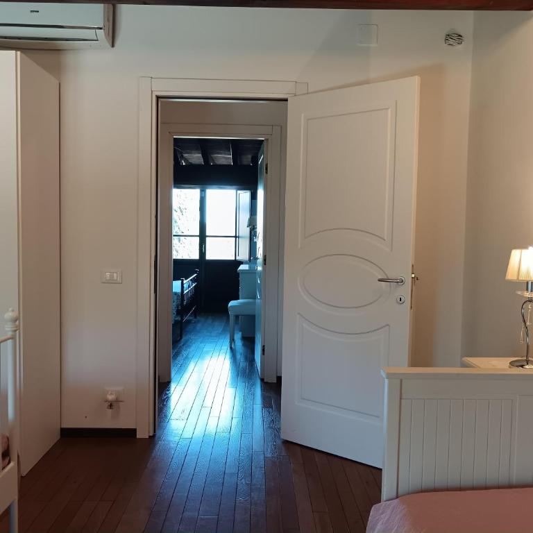 la casa di Debora - Two-Bedroom House - 36