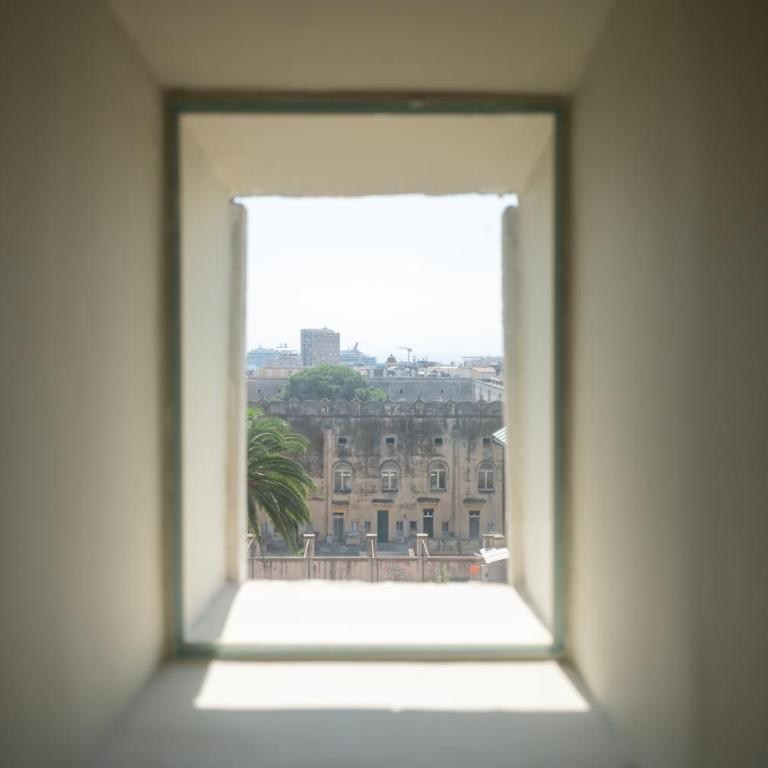 Bilocale SantaChiara apartments- Luxury & View - One-Bedroom Apartment - 16