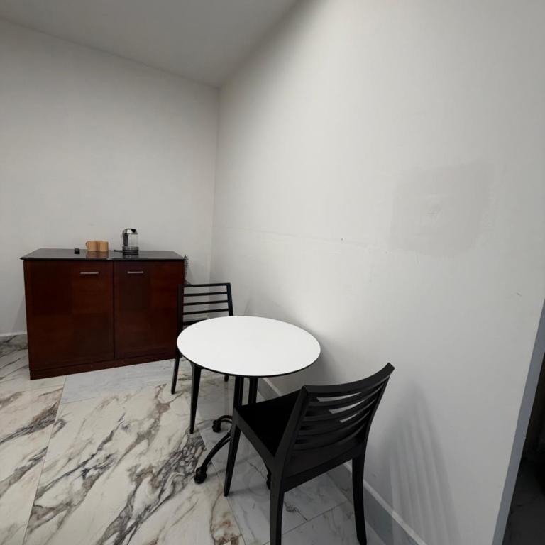 suites ejecutivas centro guadalupe - Habitación Deluxe con 2 camas grandes - 3